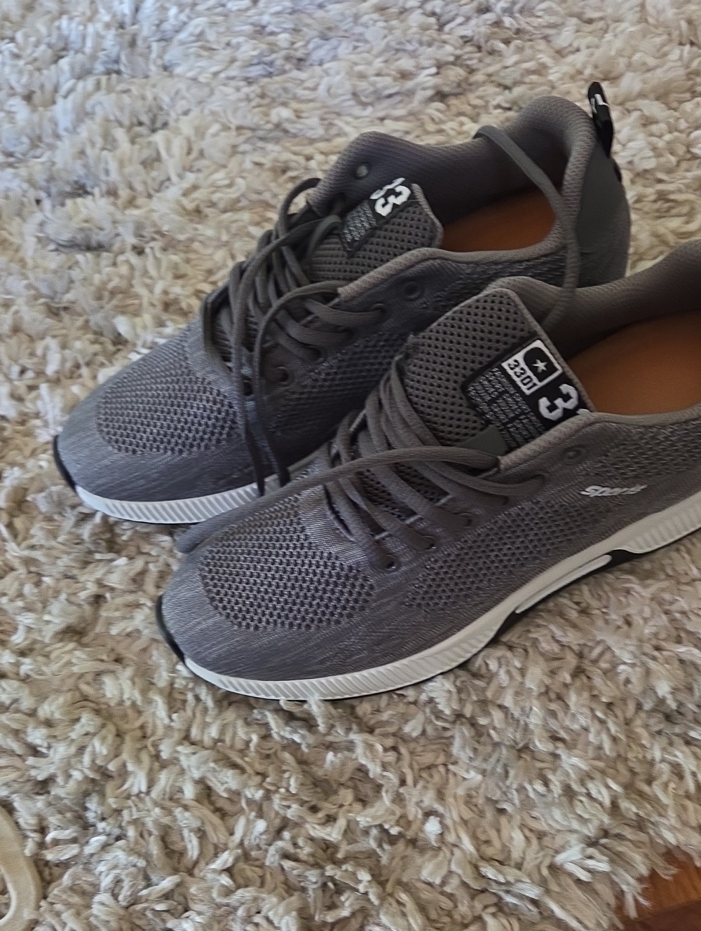 ELEVATOR SNEAKERS Men's Gray Knit Lace-Up Athletic Sneakers